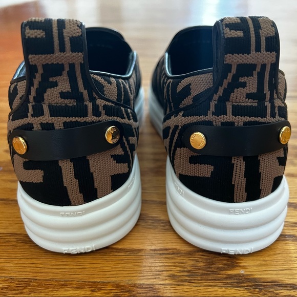 Fendi FF Vertigo tobacco/black slip-on sneakers in 39.5 - Picture 11 of 12